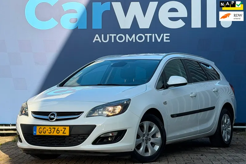 Opel Astra Sports Tourer (2015)