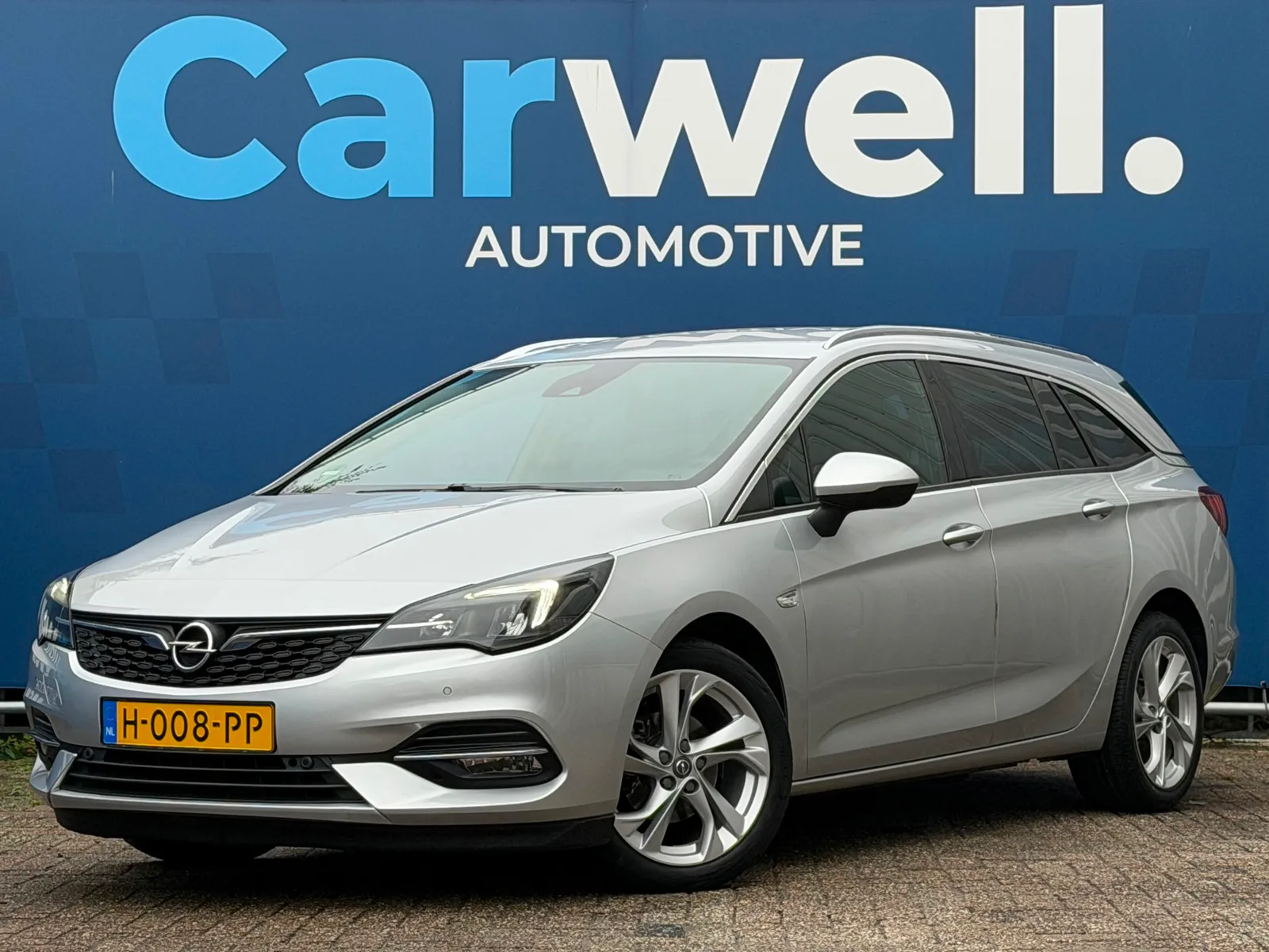 Opel Astra (2020) — foto 1