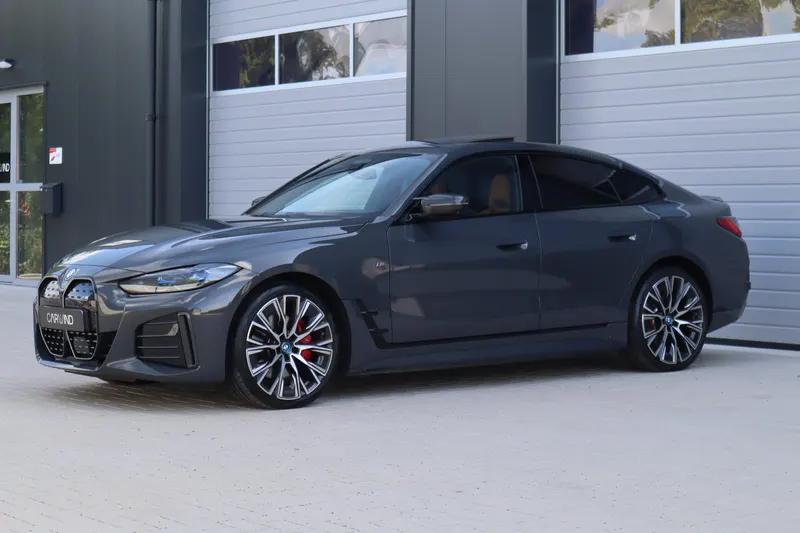 BMW i4 (2022)