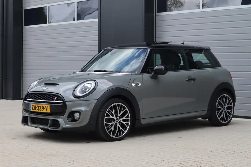 MINI Cooper S (2019)
