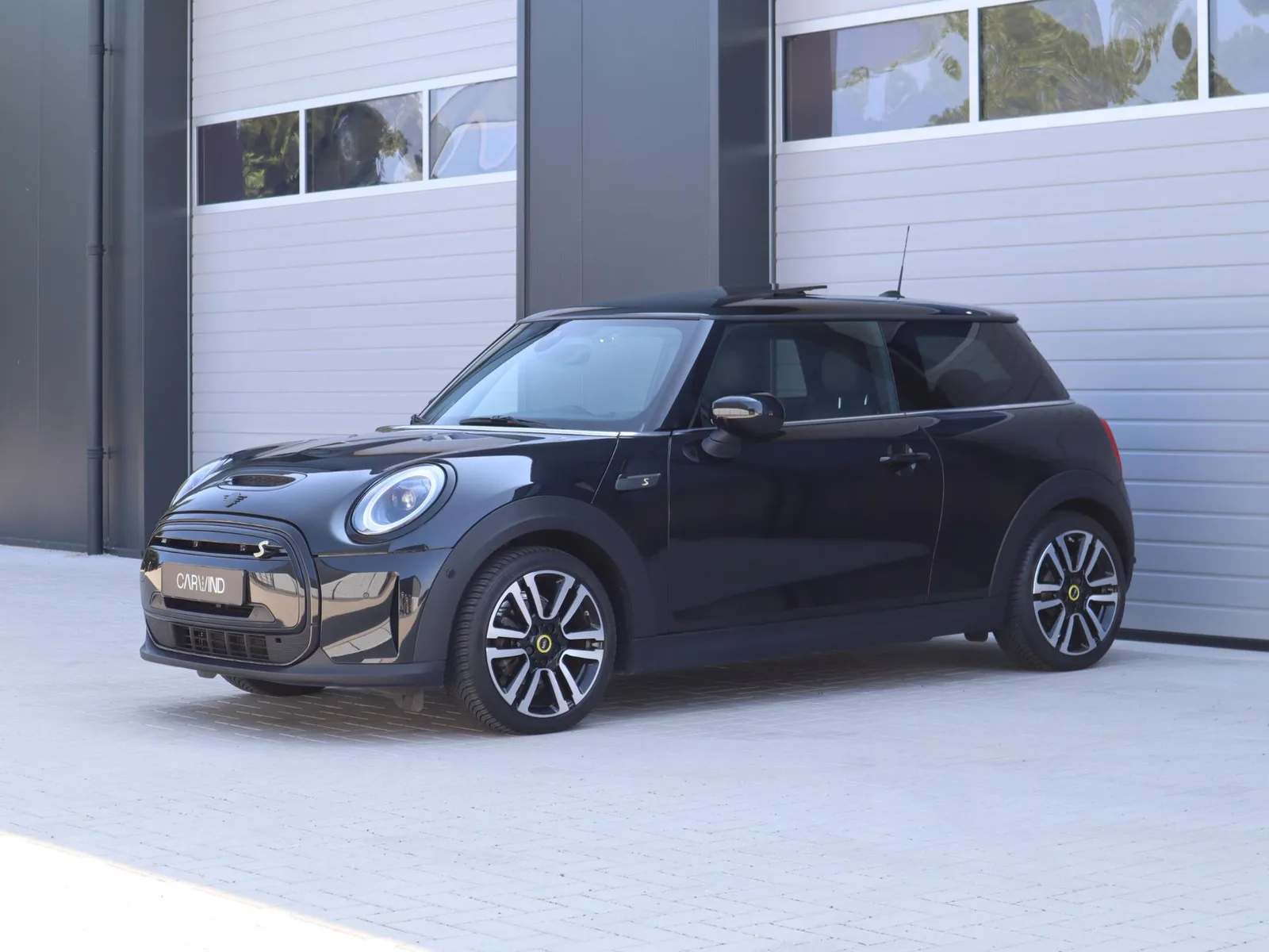 MINI Electric (2023) — foto 1