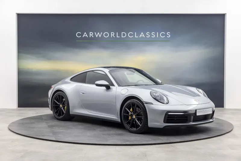 Porsche 911 (2020)