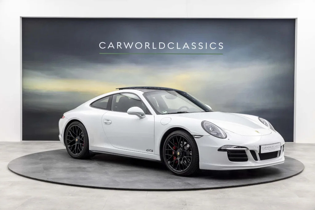 Porsche 911 (2015) — foto 1