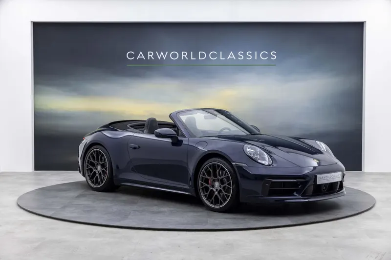 Porsche 911 (2021)