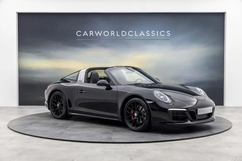 Porsche 911 (2017) — foto 1