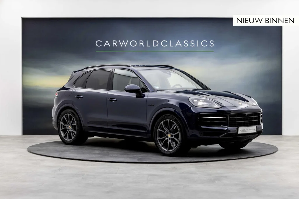 Porsche Cayenne (2024) — foto 1