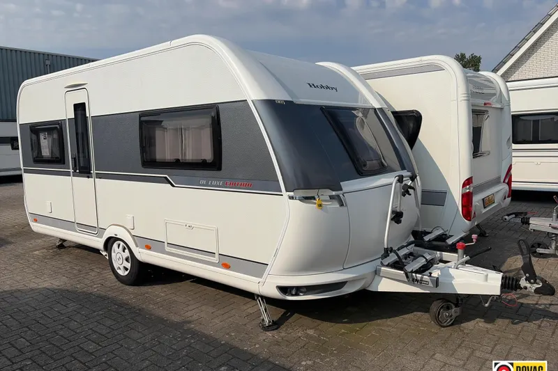 Hobby De Luxe (2019)