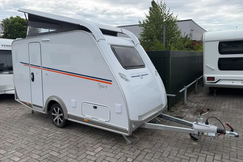 Easy Caravanning (2026)