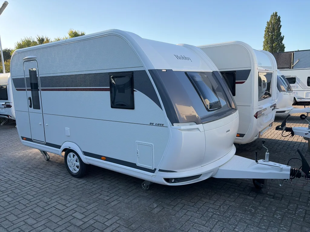 Hobby De Luxe (2027) — foto 1