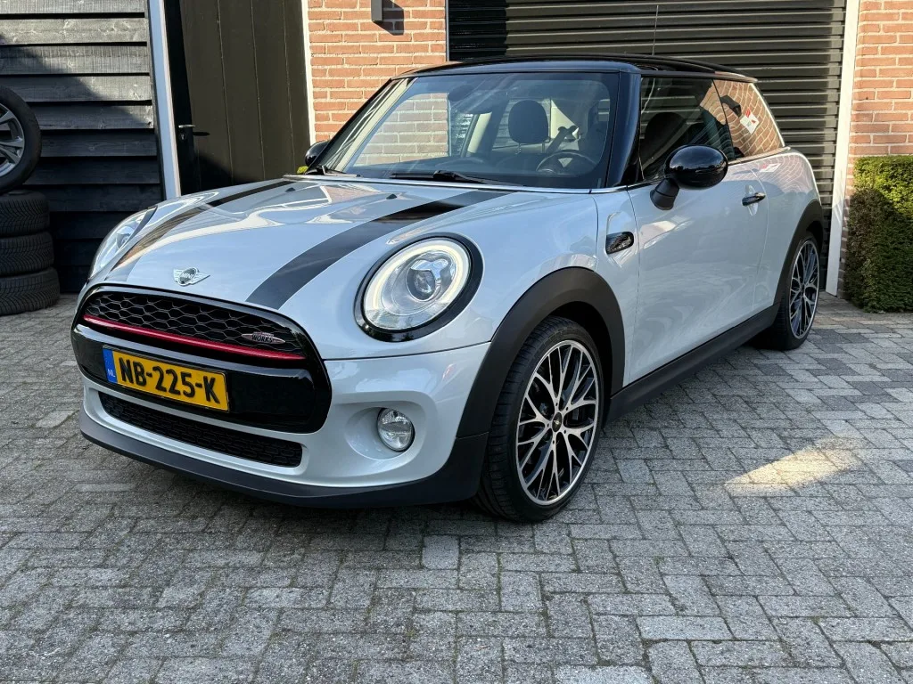 MINI Cooper (2017) — foto 1