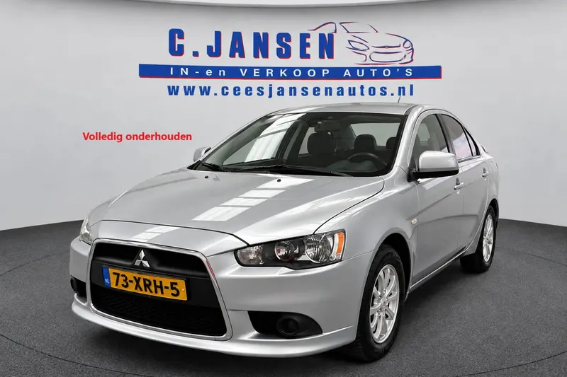 Mitsubishi Lancer (2012)