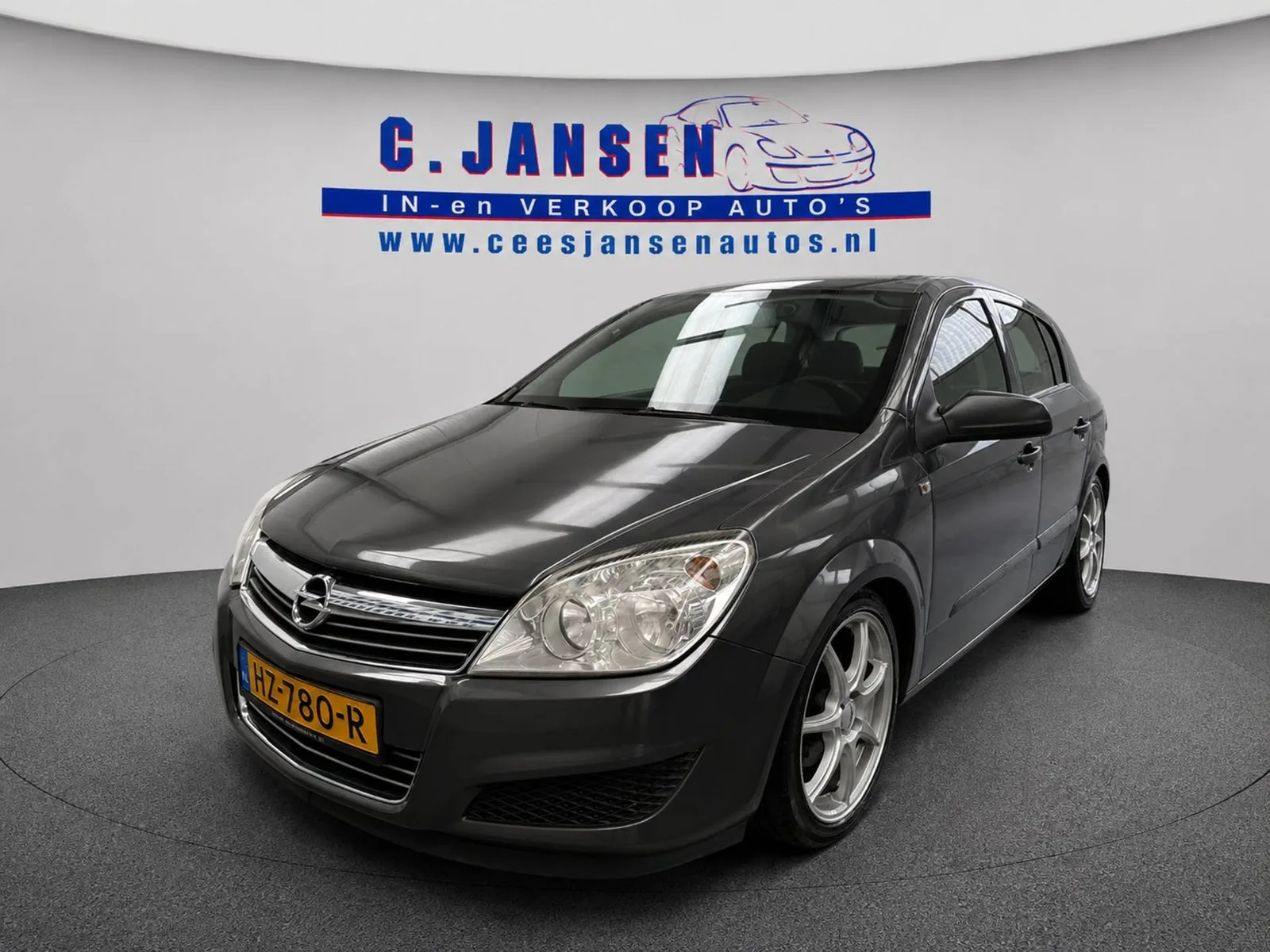 Opel Astra (2009) — foto 1
