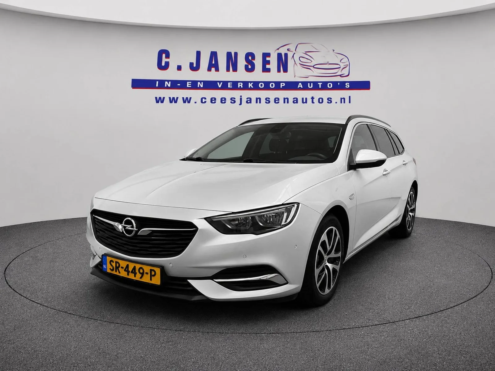 Opel Insignia Sports Tourer (2018) — foto 1