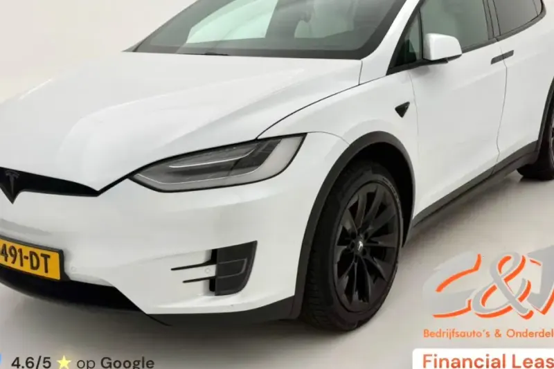 Tesla Model X (2020)