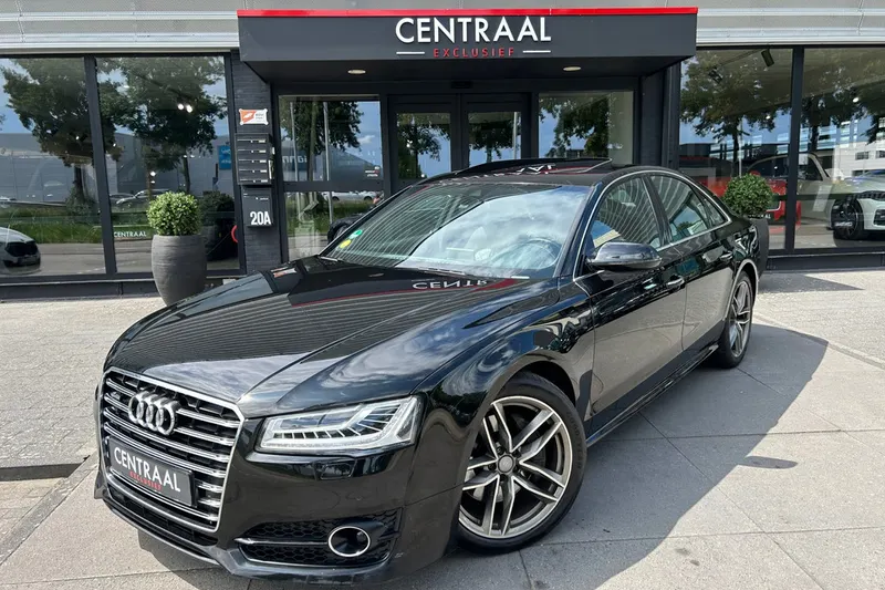 Audi A8 (2017)