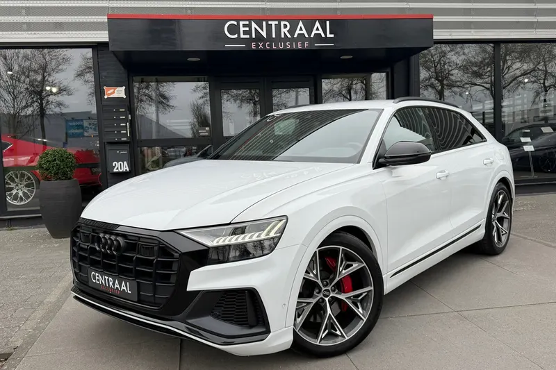 Audi Q8 (2021)