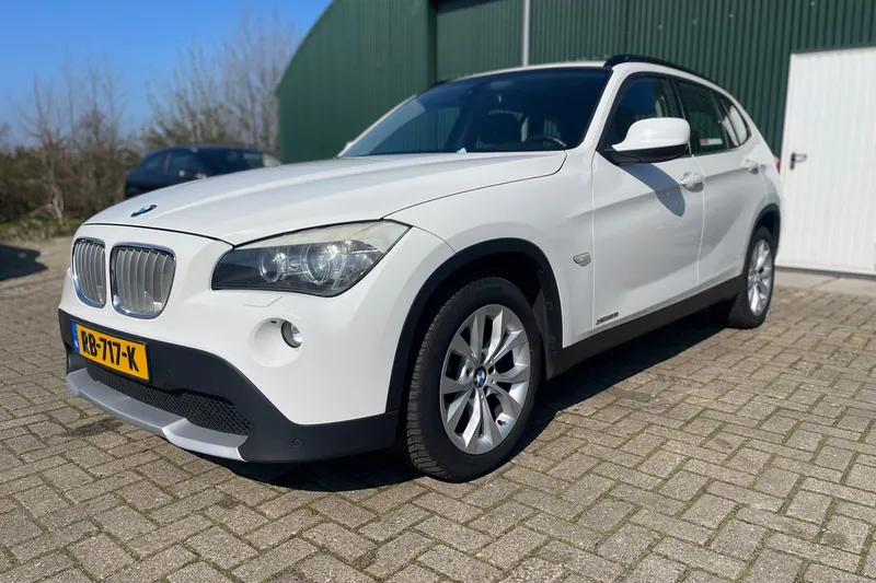 BMW X1 (2011)