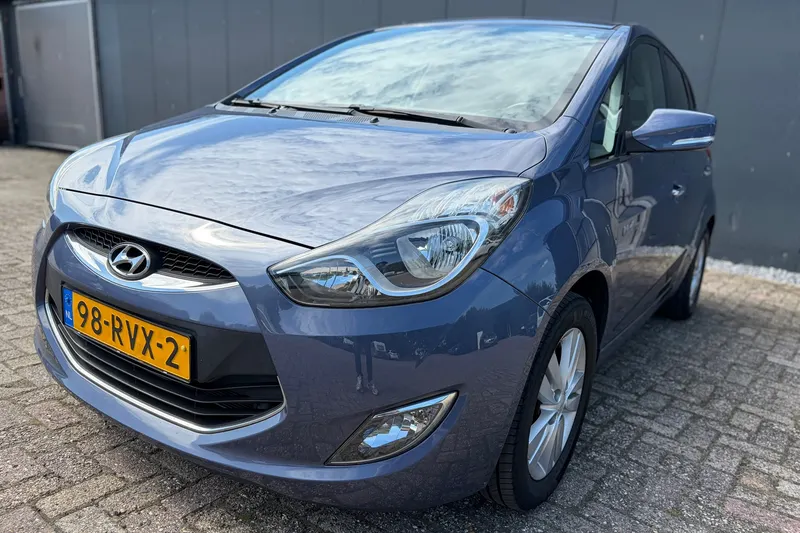 Hyundai ix20 (2011)