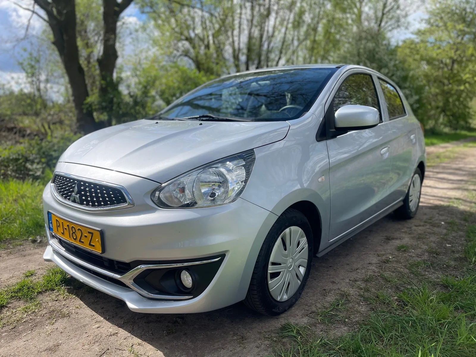 Mitsubishi Space Star (2017) — foto 1