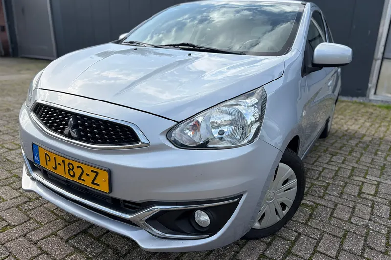 Mitsubishi Space Star (2017)