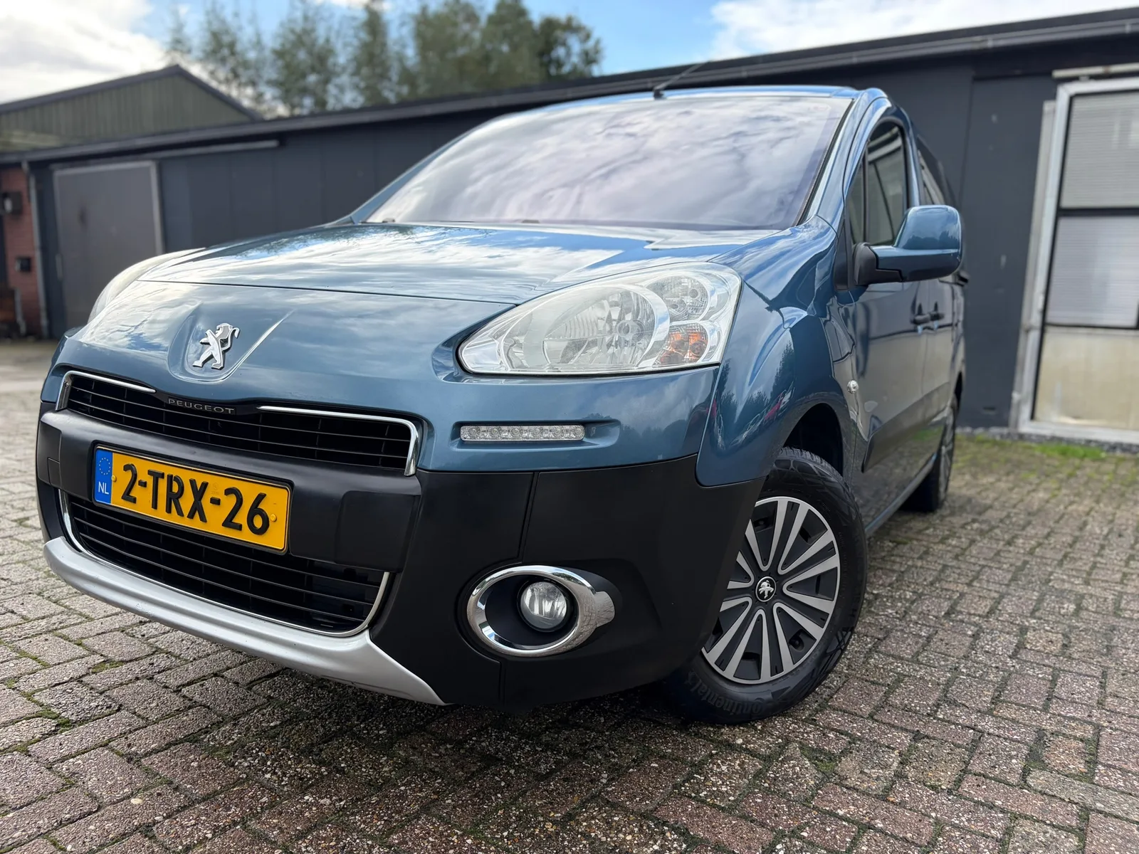 Peugeot Partner (2013) — foto 1