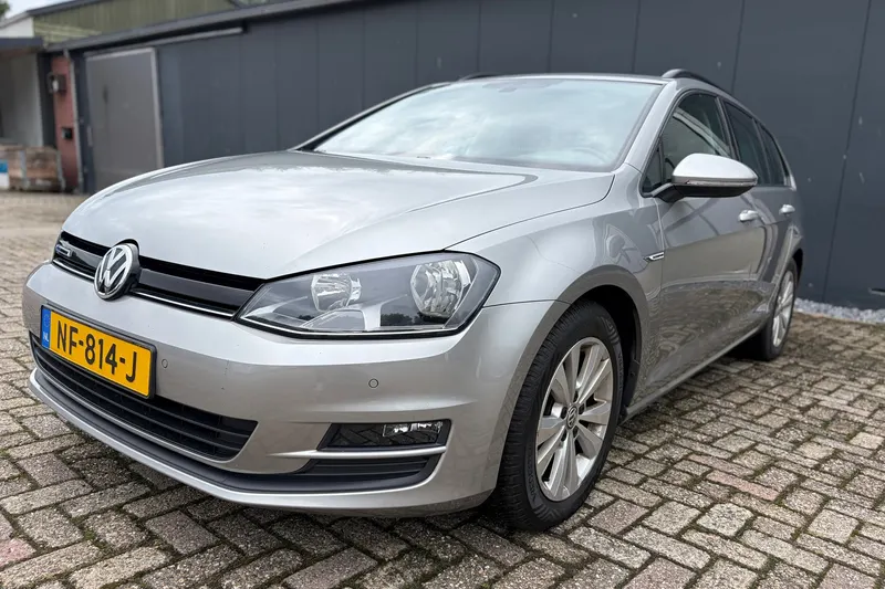 Volkswagen Golf (2017)