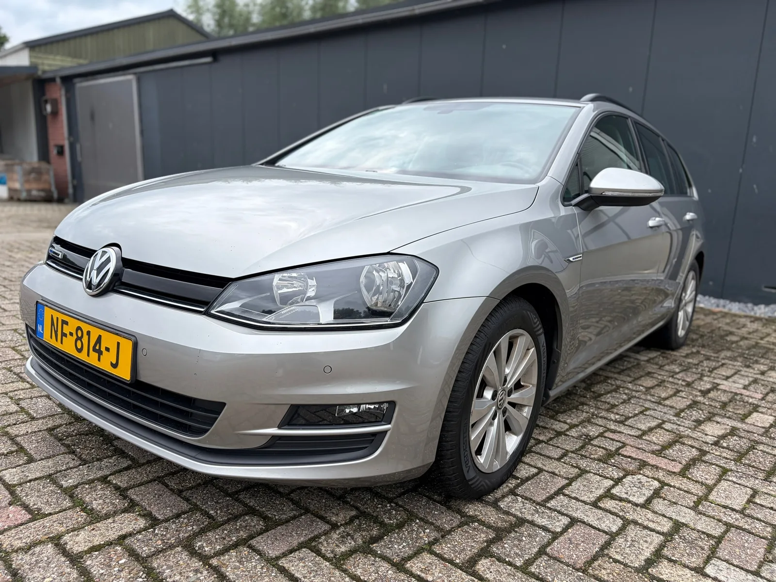 Volkswagen Golf (2017) — foto 1