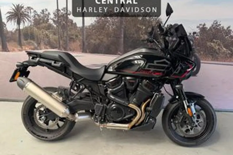 Harley-Davidson Pan America 1250 ST (2026)