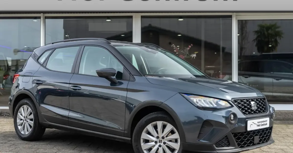 SEAT Arona (2023) — foto 1