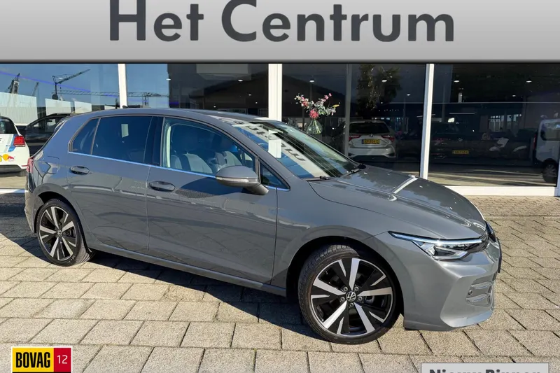 Volkswagen Golf (2025)