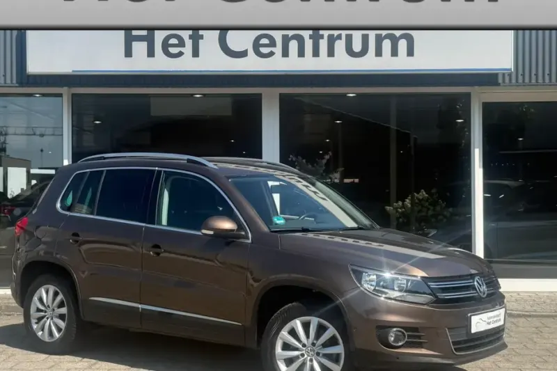 Volkswagen Tiguan (2011)