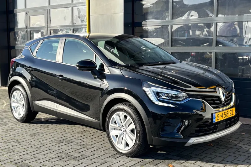Renault Captur (2023)