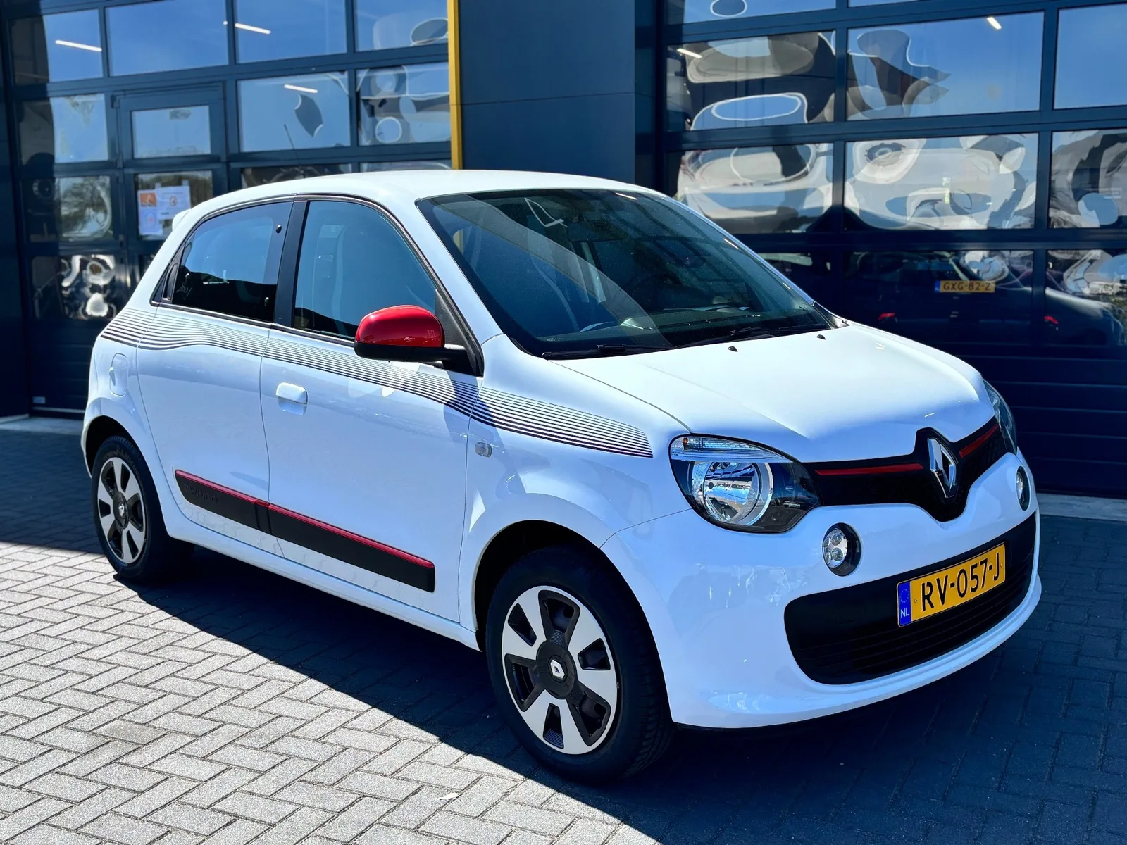 Renault Twingo (2018) — foto 1