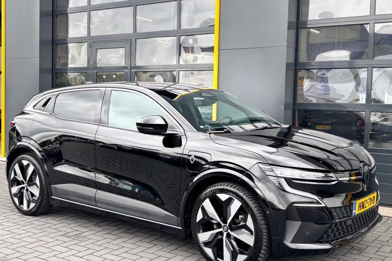 Renault Mégane E-Tech (2025)