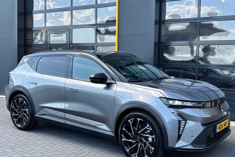 Renault Scénic (2025)