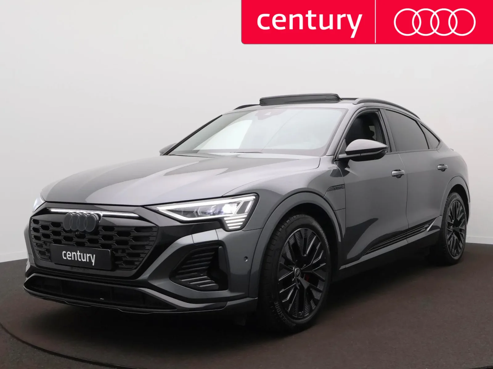 Audi Q8 e-tron (2024) — foto 1