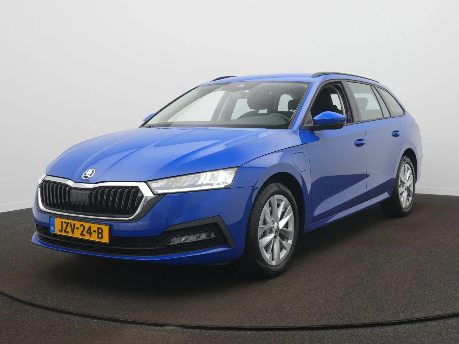 Škoda Octavia (2023) — foto 1