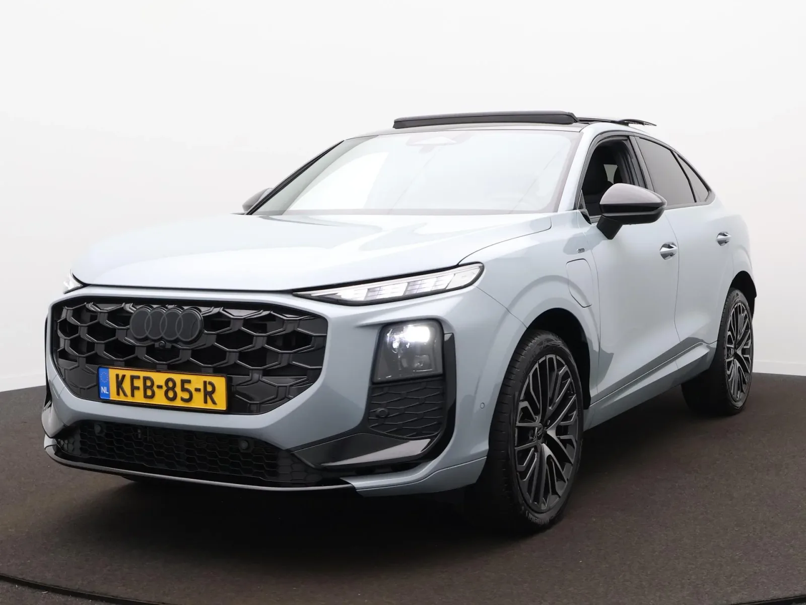 Audi Q3 Sportback (2026) — foto 1