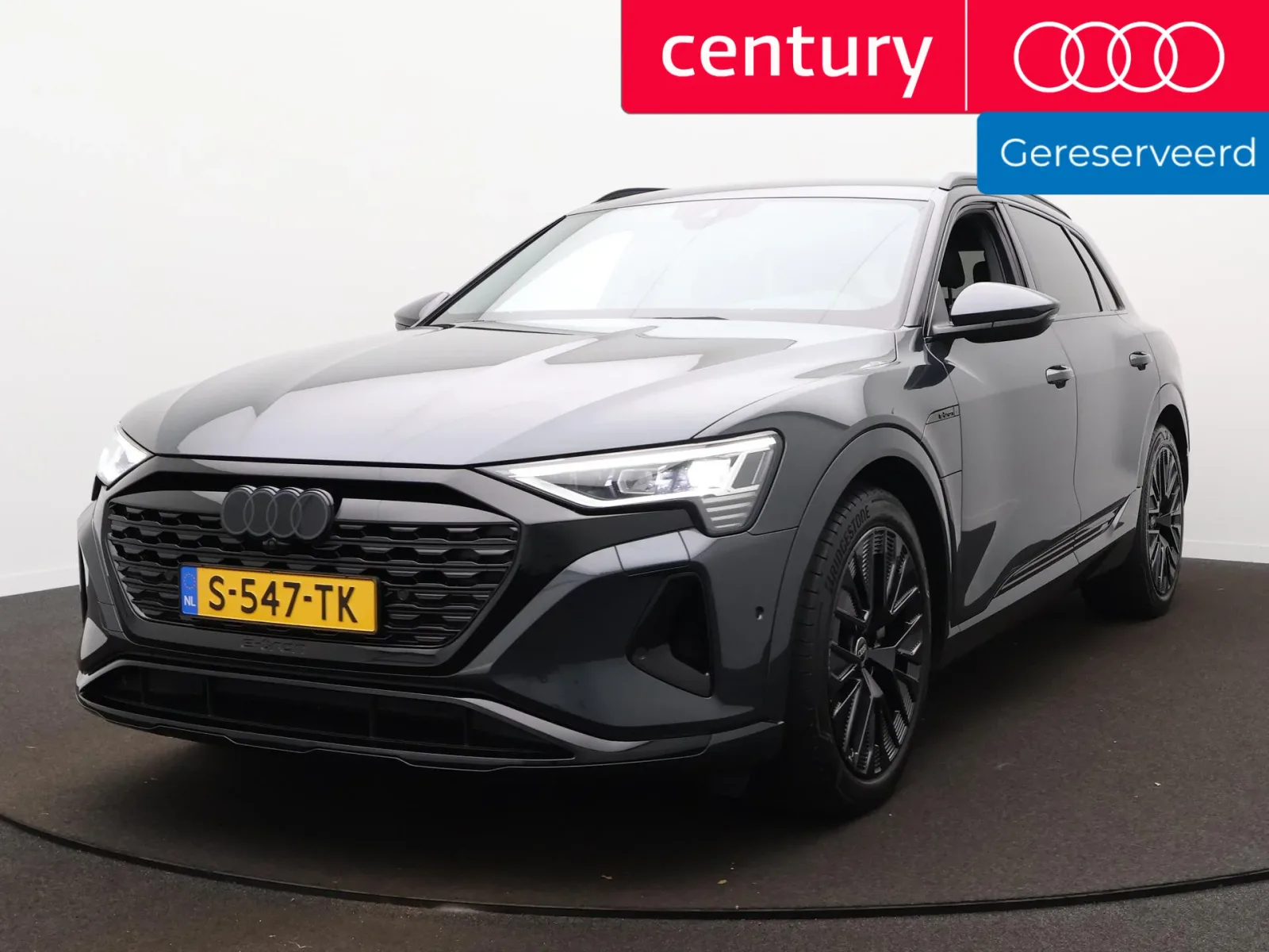 Audi Q8 e-tron (2023) — foto 1