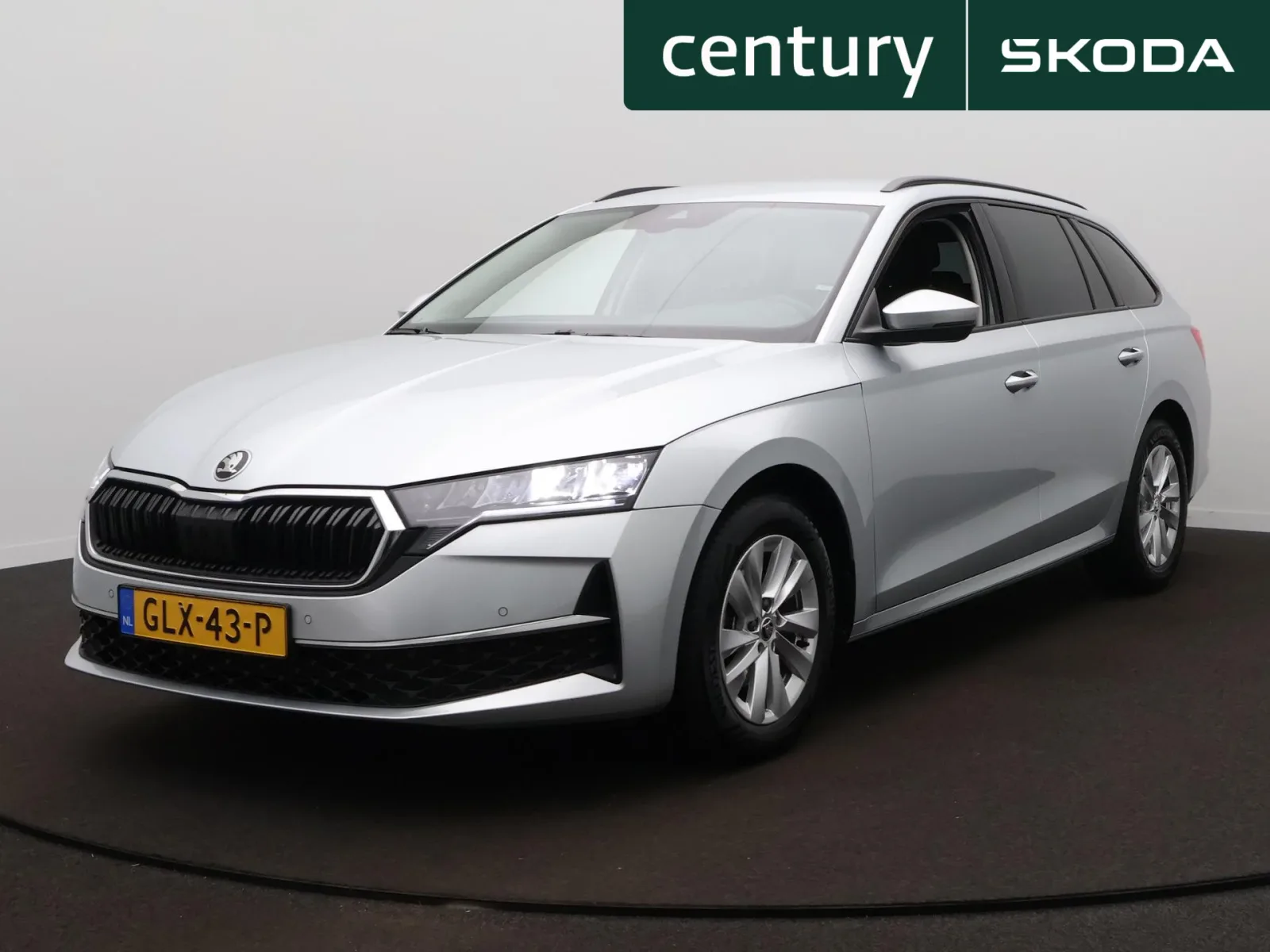 Škoda Octavia (2024) — foto 1