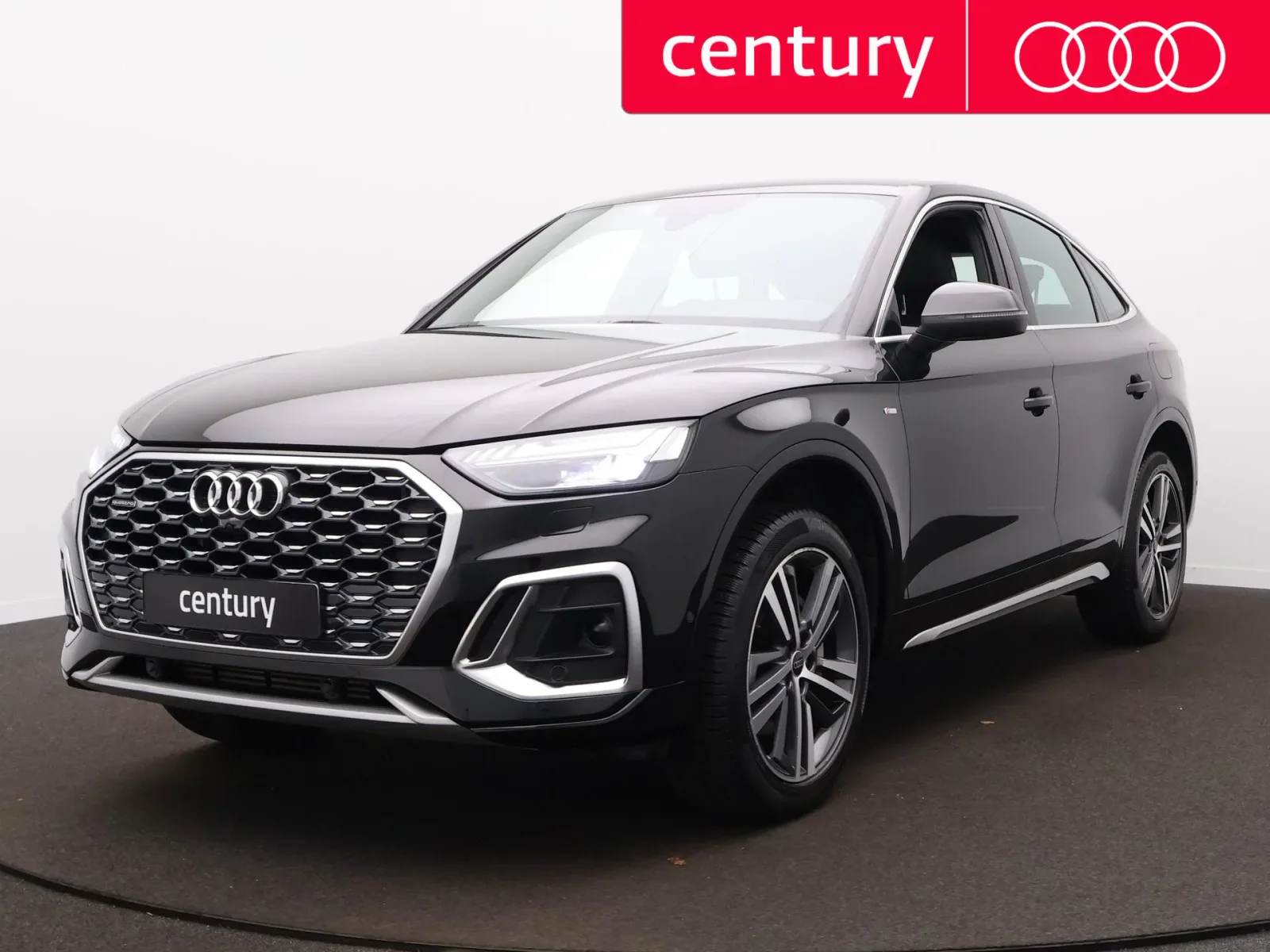 Audi Q5 Sportback (2024) — foto 1
