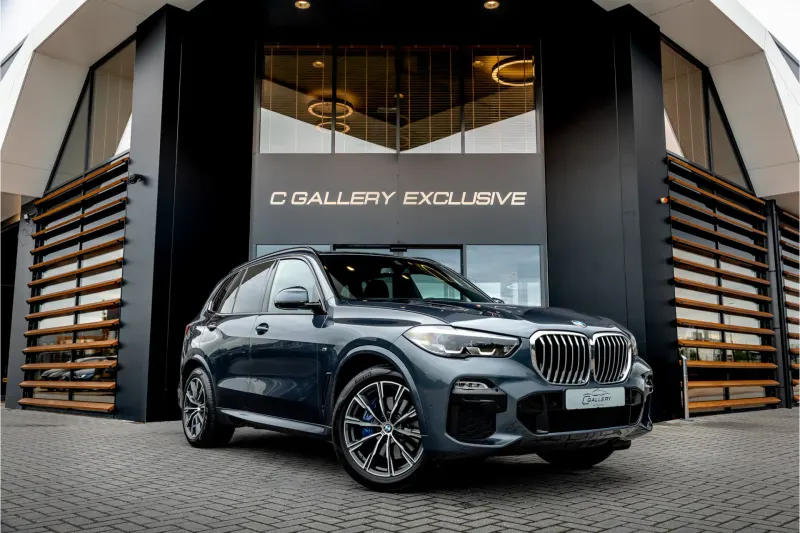 BMW X5 (2020)