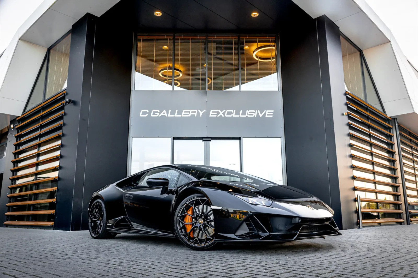 Lamborghini Huracán (2021) — foto 1