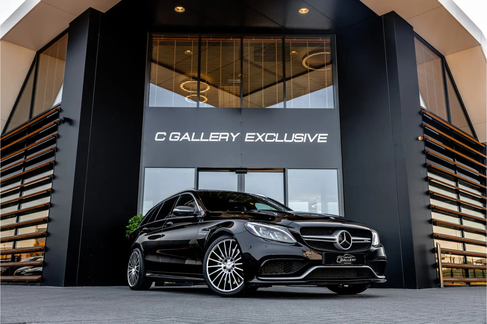 Mercedes-Benz C-Klasse (2015) — foto 1