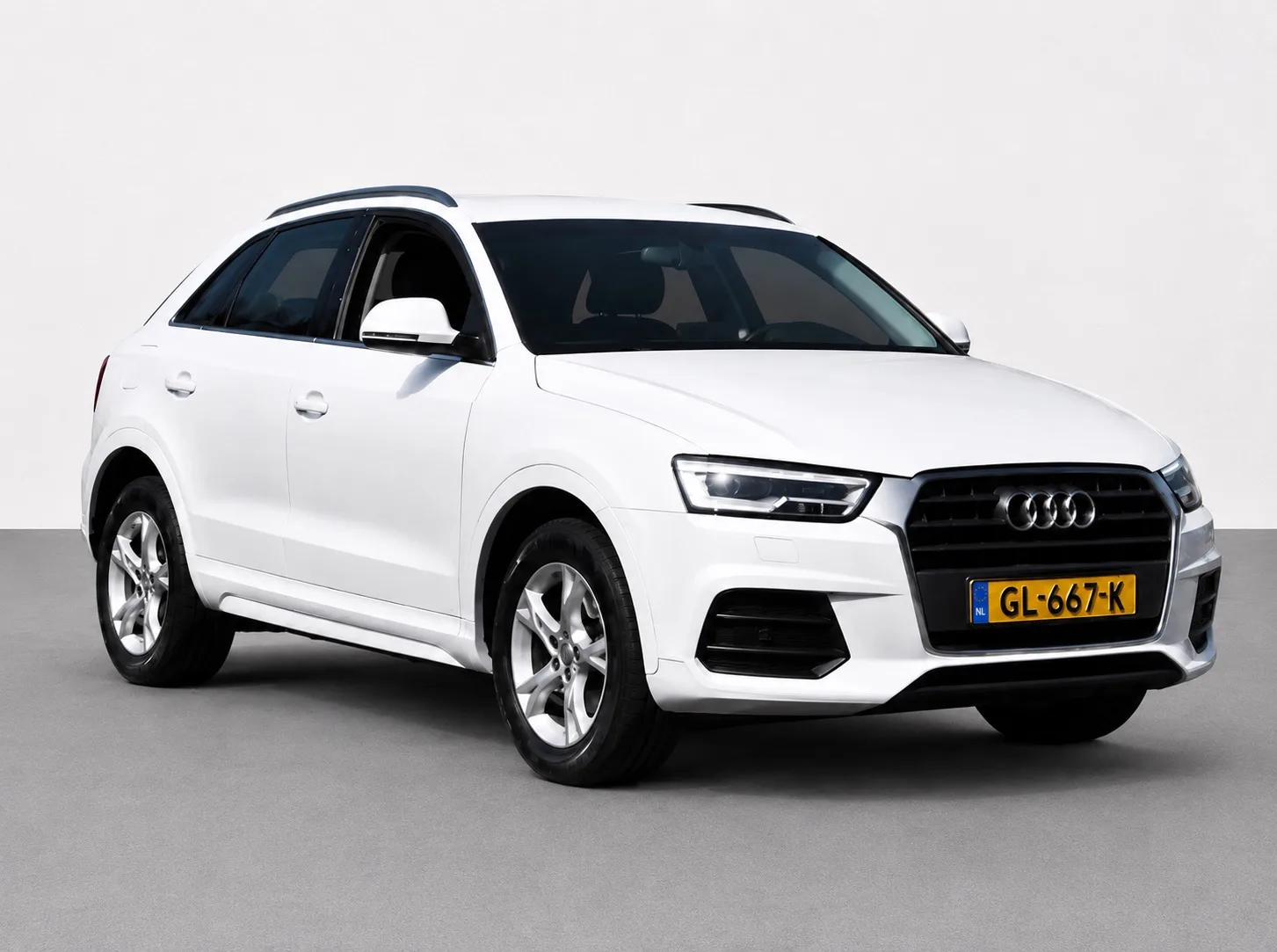 Audi Q3 (2015) — foto 1