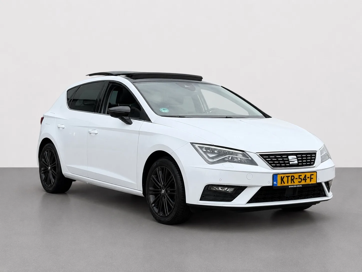 SEAT Leon (2019) — foto 1