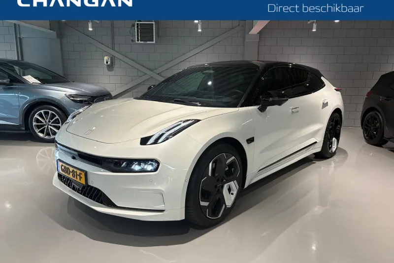 Zeekr 001 (2024)