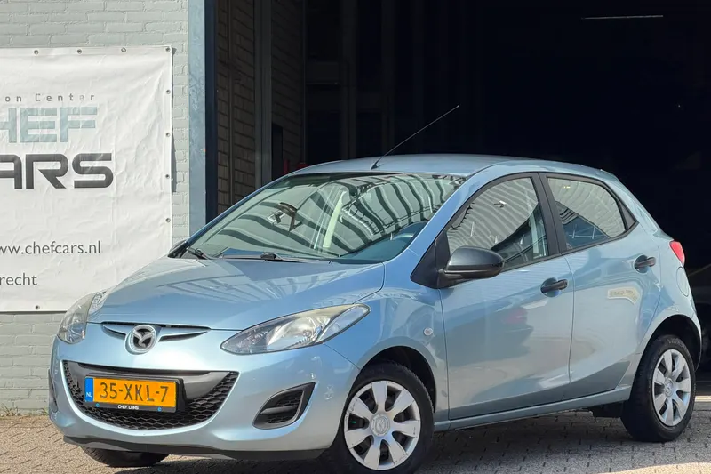 Mazda 2 (2012)