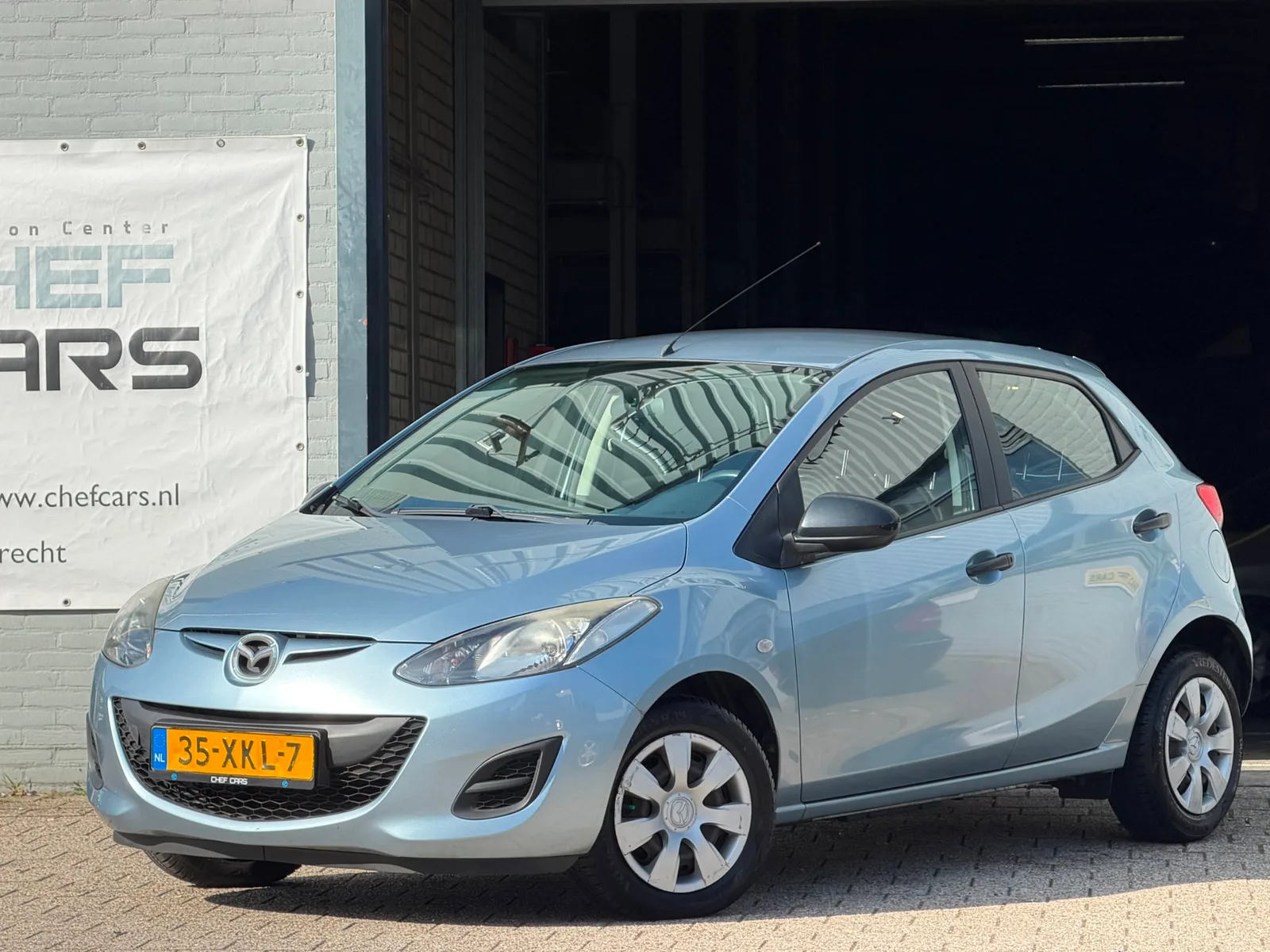 Mazda 2 (2012) — foto 1