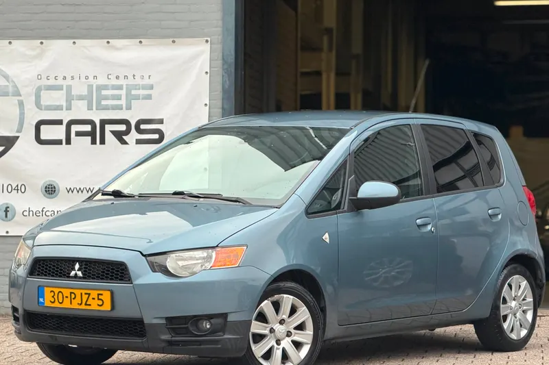 Mitsubishi Colt (2011)